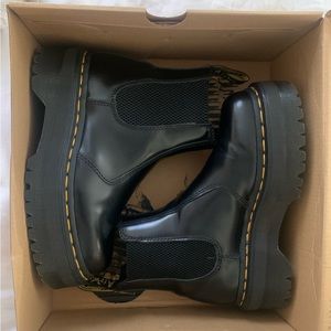 Size 5 platform Dr. Martens 🍂✨